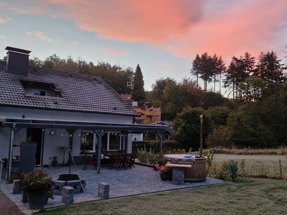 Ferienwohnung Arnsberger Wald Moehnesee Ngoại thất bức ảnh